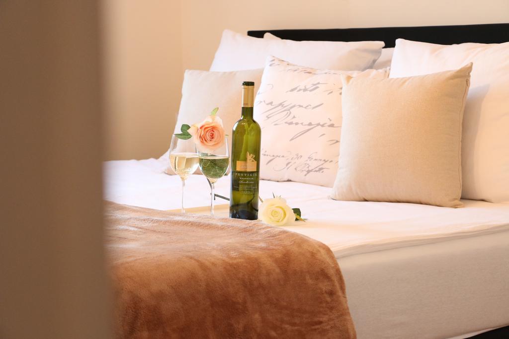 Blue Rose Apartment Трогир Екстериор снимка